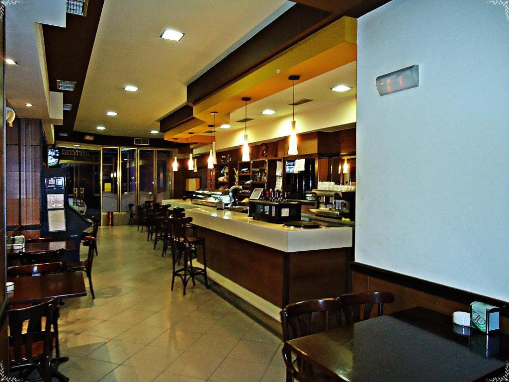 Hotel Altiana Ourense Exterior foto