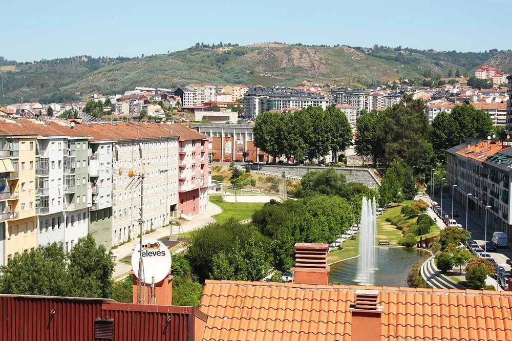 Hotel Altiana Ourense Exterior foto